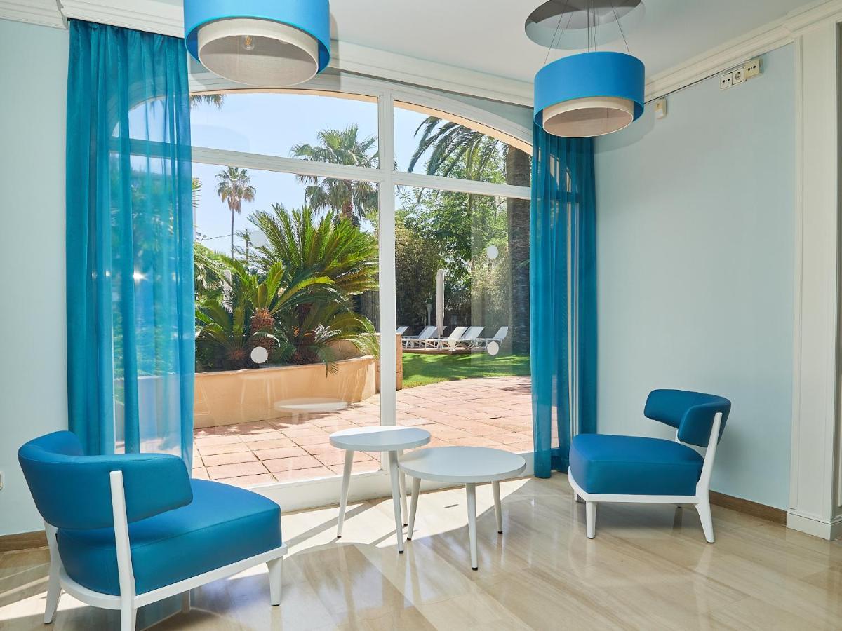 Monica Hotel Камбрілс Екстер'єр фото