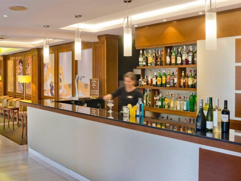 Monica Hotel Камбрілс Екстер'єр фото
